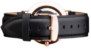Daniel Wellington Musta Classic Sheffield miesten nahkaranneke, ruusukullattu solki