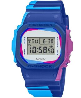 G-SHOCK Custom Art Series Square Digital Watch uniikilla printtikuosilla | DWE-5600PR-2ER