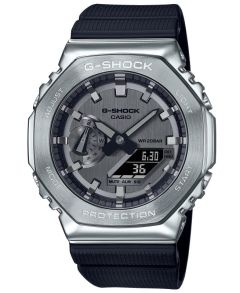 Metallinen kahdeksankulmainen G-Shock-kello, 200M vedenkestävä | GM-2100-1AER