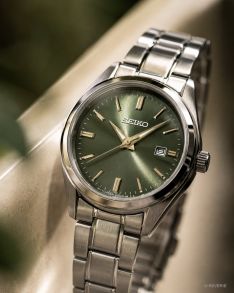 Seiko Ladies Classic Sapphire Green 29mm
