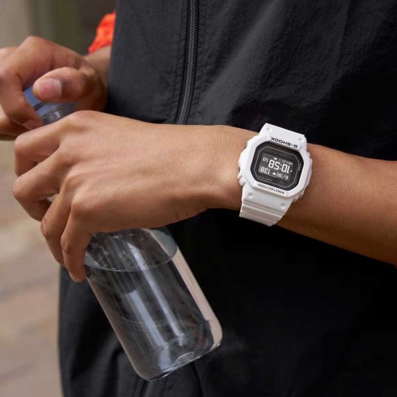 G-SHOCK digitaalinen fitnesskello aurinkovoimalla ja sykemittarilla, valkoinen biohartsirakenne | DW-H5600-7ER