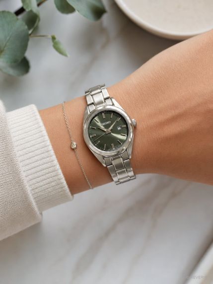 Seiko Ladies Classic Sapphire Green 29mm
